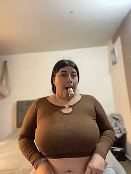 Tokio Sakura online show from March 30, 2026, 11:06 pm