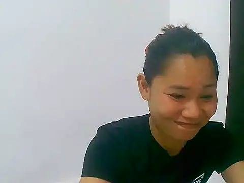 Sweeetgurll online show from June 29, 2026, 10:37 am
