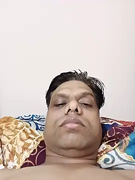 Couplerichamoz online show from July 12, 2026, 3:57 pm