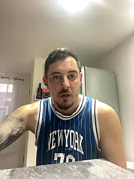 DaNNyeL016 online show from September 17, 2025, 5:59 pm