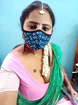 Snapshot of tamil_Vennila chatting on March 19, 2026, 8:47 am tamil Vennila online show from March 19, 2026, 8:47 am