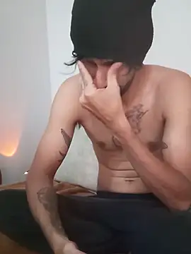 Alejandro92 cali online show from June 17, 2026, 3:55 pm