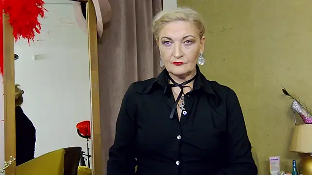 Allura Jenson online show from June 20, 2026, 9:09 pm