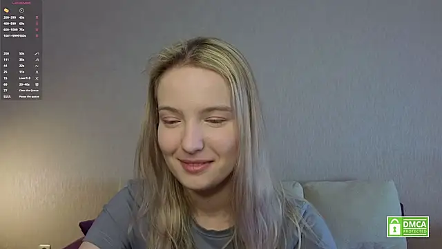HongTomczak online show from June 23, 2026, 7:39 am