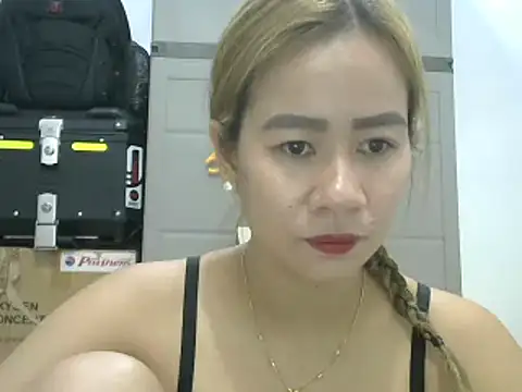 sexy licious69 online show from December 10, 2024, 4:17 pm