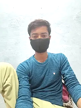 GirlsCrush  online show from February 20, 2026, 6:10 pm