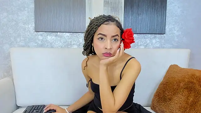 Lucia jane online show from June 17, 2026, 8:19 pm