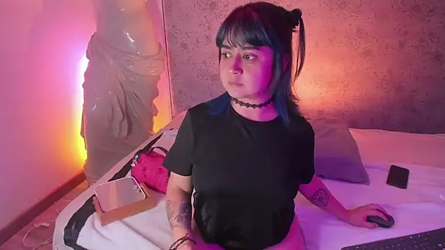 LylaVixxen online show from November 29, 2025, 6:02 am