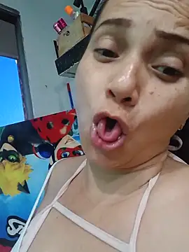 Amanda39 online show from June 19, 2026, 11:42 pm