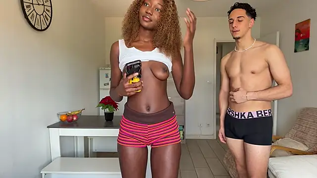 ebonysweetyy online show from April 19, 2026, 1:34 pm