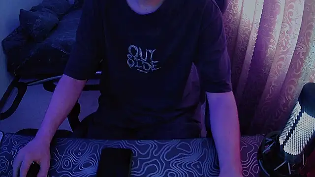 xXxHARDPORNxXx online show from April 21, 2026, 8:43 am