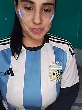kariciasecreta online show from July 4, 2026, 1:56 am