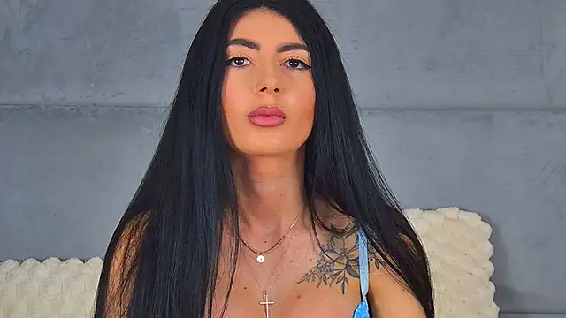 Snapshot of MadisonKroft chatting on April 8, 2026, 4:03 am MadisonKroft online show from April 8, 2026, 4:03 am