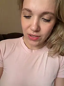AlisaMyers online show from July 10, 2026, 9:53 am
