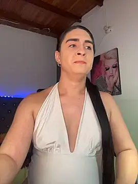 lola diez online show from June 27, 2026, 3:07 pm