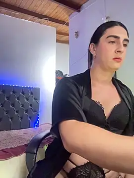 lola diez online show from June 10, 2026, 10:11 pm