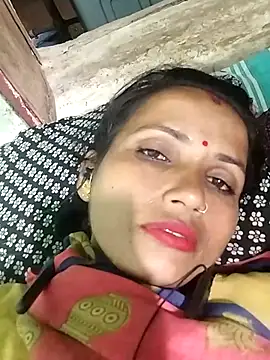 KIRTI12 HOT online show from July 2, 2026, 4:02 pm
