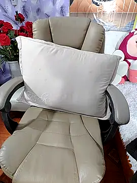 Snapshot of LadyMaiMai chatting on March 5, 2026, 11:32 pm LadyMaiMai online show from March 5, 2026, 11:32 pm