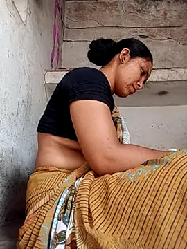 Notyriya7 online show from April 21, 2026, 2:51 am