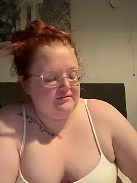 AmberBliss-X online show from May 27, 2026, 10:39 pm