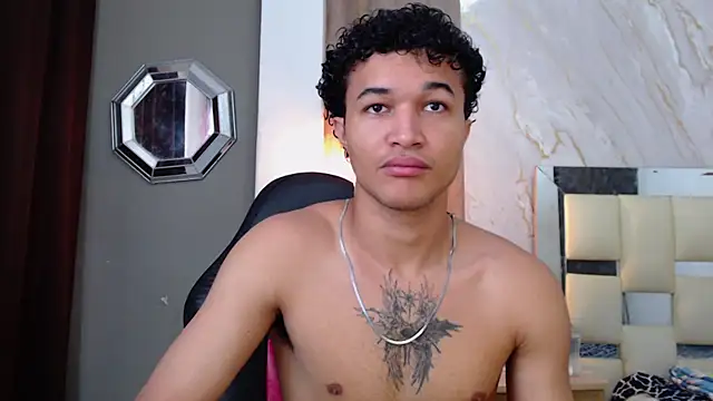 Snapshot of fire_drako_ chatting on June 14, 2026, 10:11 pm fire drako online show from June 14, 2026, 10:11 pm