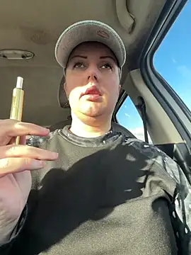 Snapshot of Piccolamonella29 chatting on February 6, 2026, 2:35 pm Piccolamonella29 online show from February 6, 2026, 2:35 pm