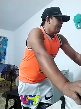 Alex man23 online show from November 8, 2025, 2:48 am