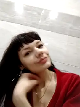 AliceSwan1122 online show from June 14, 2026, 10:44 pm