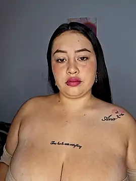 Sstefaniaa online show from September 15, 2025, 9:48 pm