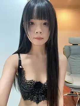 qiqi x online show from July 12, 2026, 12:28 pm