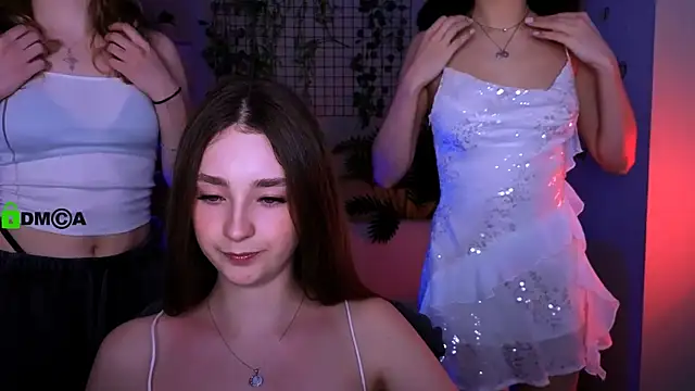 ariana ross7 online show from June 21, 2026, 7:52 pm