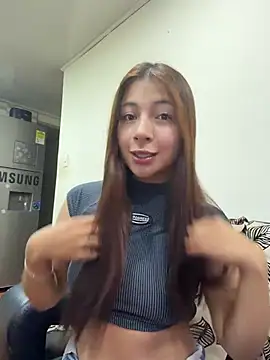 Snapshot of Karlee_Grey1 chatting on June 4, 2026, 1:10 am Karlee Grey1 online show from June 4, 2026, 1:10 am