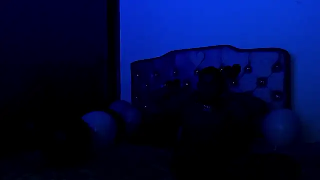 IslaRose7 online show from February 14, 2026, 6:08 pm