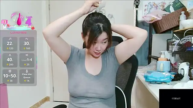 sallycui online show from June 19, 2026, 12:22 pm