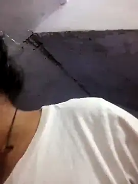 Mona darling21 online show from March 8, 2026, 4:38 am