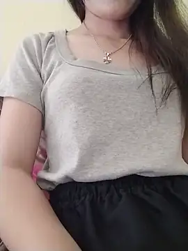 dorothyxx online show from June 18, 2026, 4:00 am