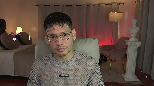 marcuswildx online show from April 23, 2026, 12:40 pm