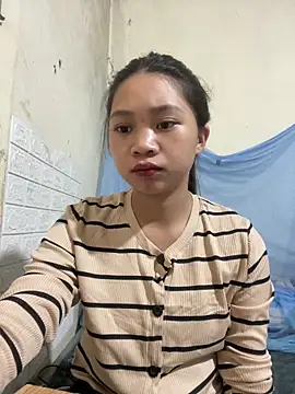 Mayy1 online show from June 5, 2026, 3:11 am