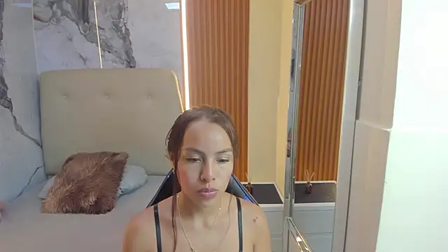 SAMANTHABENET online show from June 12, 2026, 7:22 pm