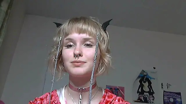 Paradoxy  online show from May 14, 2026, 8:17 pm