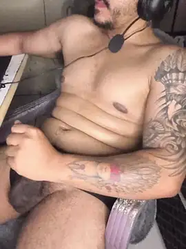 gtzmoreno online show from June 19, 2026, 3:18 pm