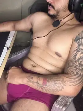 gtzmoreno online show from June 20, 2026, 11:32 pm