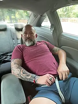 Snapshot of fuckadilf chatting on July 2, 2026, 5:41 pm fuckadilf online show from July 2, 2026, 5:41 pm