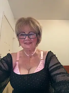 BoloshkaBlonda online show from June 9, 2026, 7:48 pm