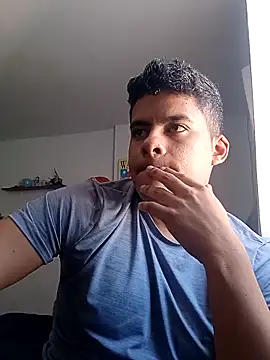 luigidickk online show from November 18, 2025, 4:10 pm