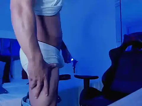 Dammianmiller online show from October 8, 2025, 11:05 pm