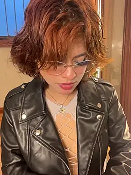 Eva Feller69 online show from June 10, 2026, 10:11 pm