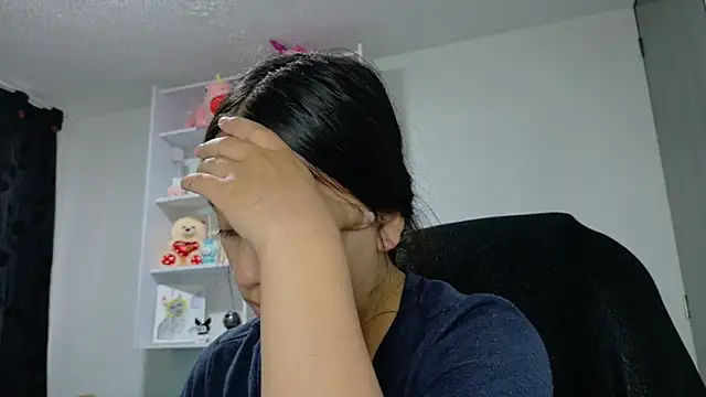 KOREN JALAA online show from April 21, 2026, 10:27 pm