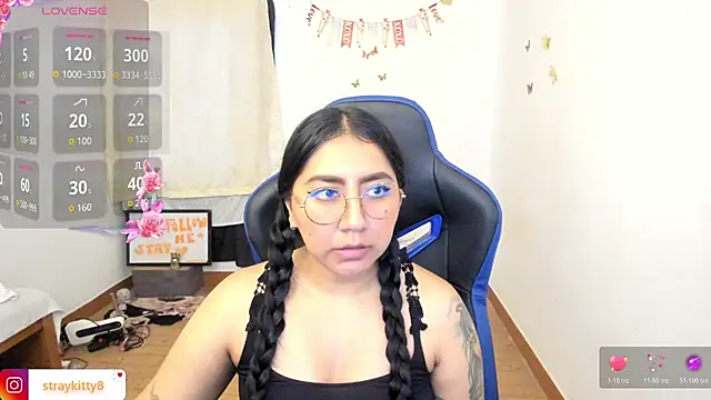 LoveLyy- online show from June 29, 2026, 5:34 pm