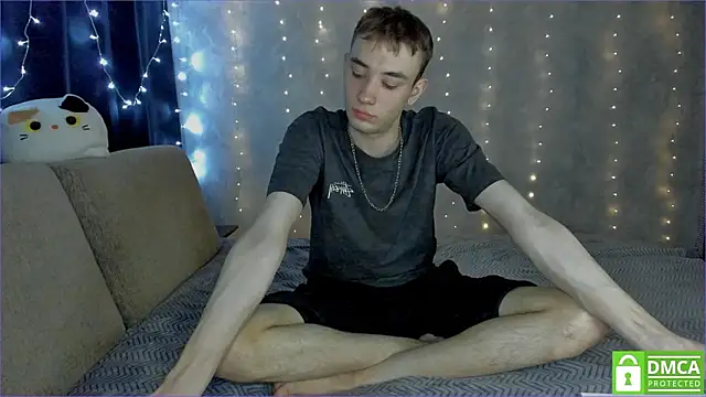 felixcurt69 online show from March 9, 2026, 6:55 pm